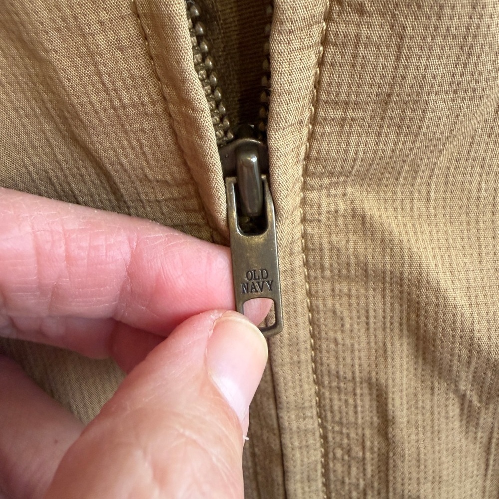 Like new vintage 2006 Old Navy  Bomber Jacket size M/L. Carhartt brown. So cool - Picture 4 of 14
